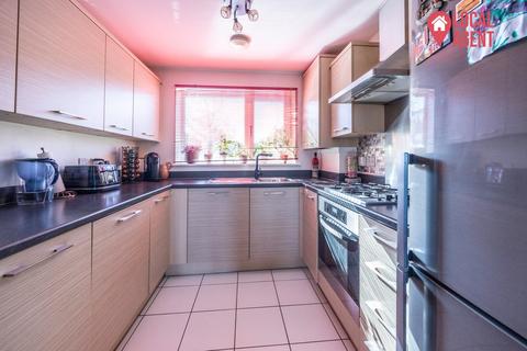 4 bedroom townhouse for sale, Rainbow Gardens, Dartford, Kent, DA1 5RF, Dartford, Dartford, DA1