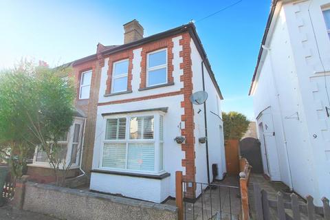 7 Thicket Crescent, Sutton, SM1 4QB