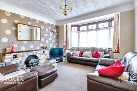 3 bedroom semi-detached house for sale, Beverley Gardens, Hornchurch
