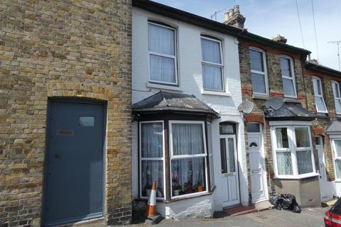 2 bedroom terraced house to rent, Florence Road, Ramsgate, CT11