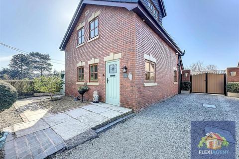 2 bedroom detached house for sale, Gravel Lane, Southport PR9