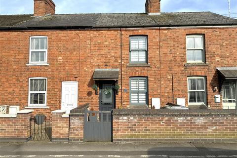 3 bedroom terraced house for sale, London Road, New Balderton, Newark