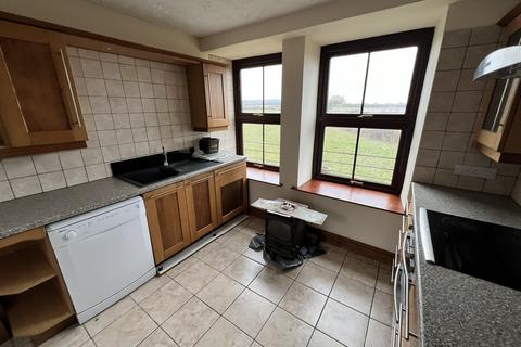 3 bedroom detached house to rent, Ffynnonwen, Whitland, Carmarthenshire