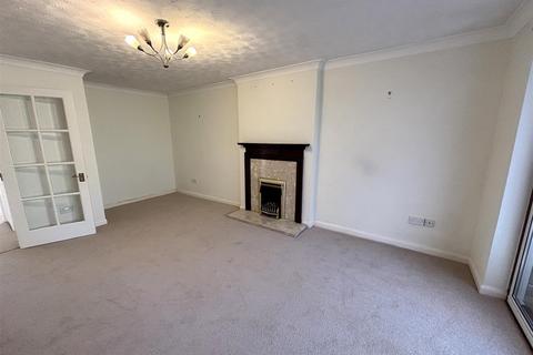 2 bedroom detached bungalow for sale, London Road, Markfield