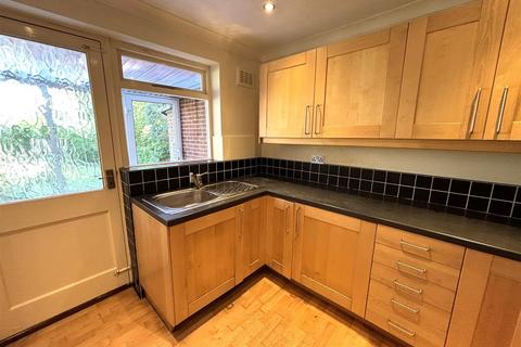 2 bedroom detached bungalow for sale, London Road, Markfield