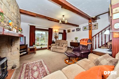 3 bedroom cottage for sale, Scotchman Lane, Morley, Leeds