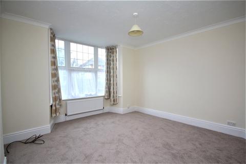 Studio to rent, St Michaels Road, Worthing, West Sussex, BN11