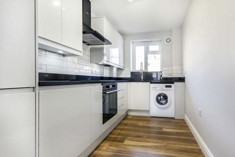 1 bedroom flat to rent, Cardross Street, London W6