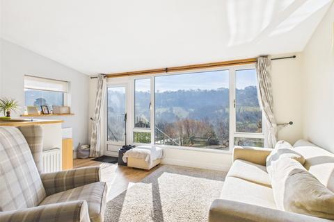 6 Bourne Lane, Brimscombe, Stroud, GL5 2RJ