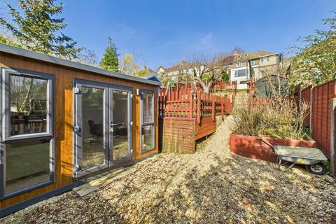 6 Bourne Lane, Brimscombe, Stroud, GL5 2RJ