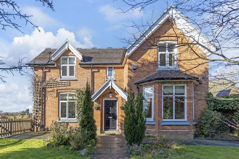 5 bedroom detached house for sale, Lye Green, Warwick, Warwickshire CV35 8HL