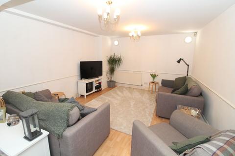 2 bedroom apartment for sale, Courthouse Mews, Newport Pagnell