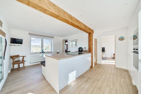 1 Castle Rise, Kings Worthy, Winchester, SO23 7NX
