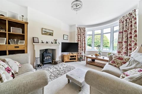 11 Bewley Lane, Lacock, Chippenham, SN15 2PG