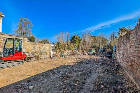 5 bedroom semi-detached house for sale, Plymouth Road, Penarth CF64