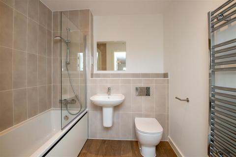 2 bedroom apartment to rent, 12 Beacon Place, Bletchley, Milton Keynes