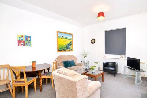2 bedroom bungalow for sale, The Crescent, Gloucestershire GL1
