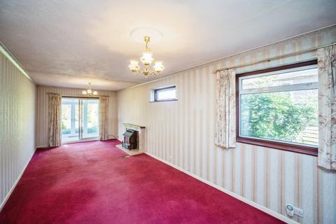 2 bedroom bungalow for sale, Cranford Road, Tonbridge TN10