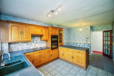 2 bedroom bungalow for sale, Cranford Road, Tonbridge TN10