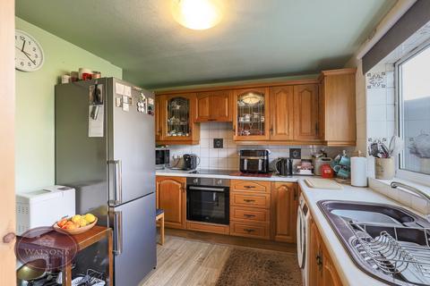 3 bedroom semi-detached house for sale, Broxtowe Avenue, Kimberley, Nottingham, NG16