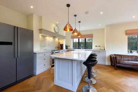 19 Assheton Road, Beaconsfield, HP9 2NP