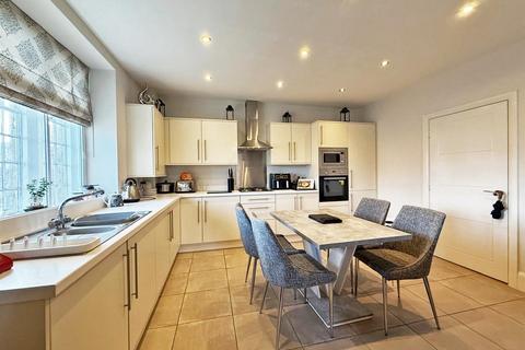 2 bedroom apartment for sale, Leighton Park, Bicton Heath, Shrewsbury