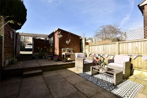 3 bedroom townhouse for sale, Oswald Street, Shaw, Oldham, Greater Manchester, OL2