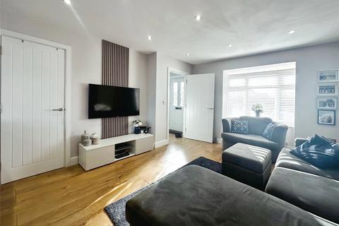 3 bedroom end of terrace house for sale, Armstrong Way, Woodley, Reading