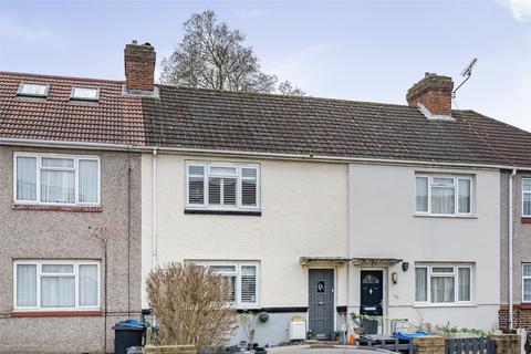 New Close, London SW19
