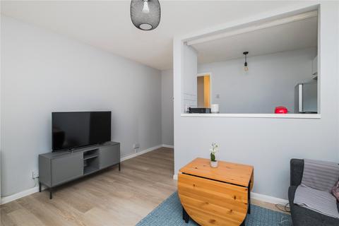 1 bedroom maisonette for sale, Veryan, Goldsworth Park, Woking, Surrey, GU21