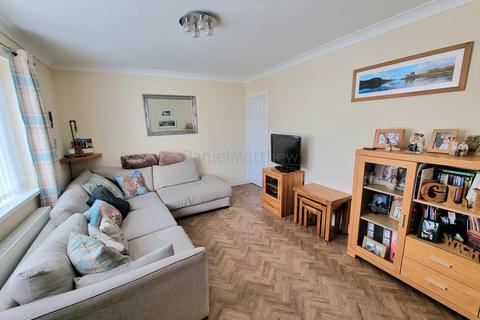 3 bedroom semi-detached house for sale, Ystrad Fawr, Bridgend, Bridgend County. CF31 4HW