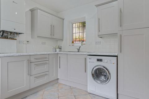 23 Four Oaks Road, Sutton Coldfield, B74 2XT