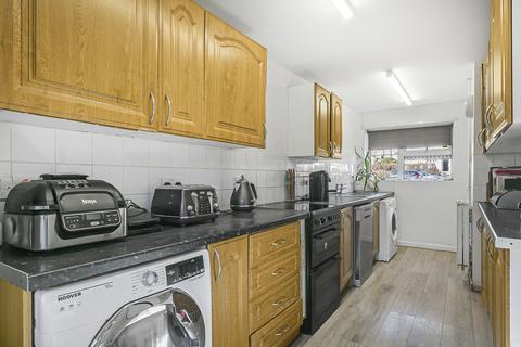 3 bedroom terraced house for sale, Haldens, Welwyn Garden City, Welwyn Garden City, AL7 1DB