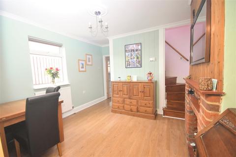 3 bedroom end of terrace house for sale, New Road, Weston Turville HP22