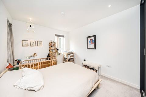 1 bedroom apartment to rent, Mary Neuner Road, London, N8