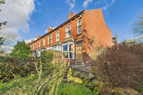 2 bedroom end of terrace house for sale, Charlesworth Avenue, Nottingham NG7
