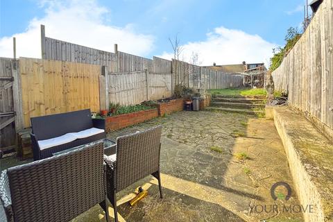 3 bedroom terraced house for sale, York Road, Kent ME15