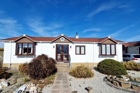 2 bedroom detached house for sale, Otterham Park, Camelford