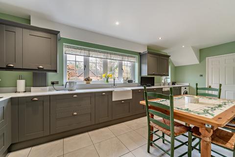 undefined, Frilsham, Thatcham, Berkshire