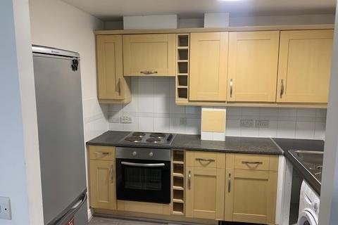 undefined, Kelvin Gate, Bracknell RG12