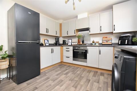 3 bedroom semi-detached house for sale, St. Michaels Drive, East Ardsley, Wakefield, West Yorkshire