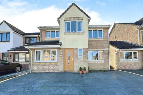 5 Clos Ysbyty, Cimla, Neath, SA11 3PH
