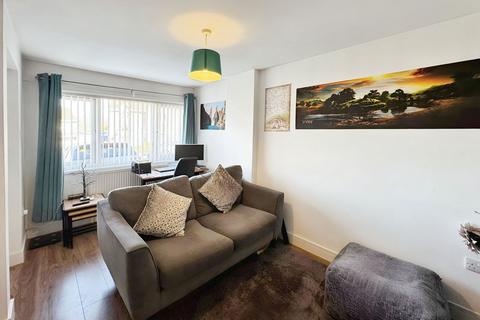 5 Clos Ysbyty, Cimla, Neath, SA11 3PH