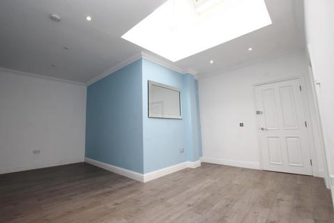 2 bedroom apartment to rent, Jubilee Mansions, 119 Thorpe Road, Peterborough PE3