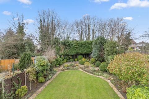 80 Riverside Park, Otley, LS21 2RW