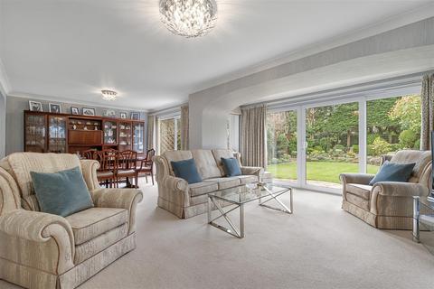 80 Riverside Park, Otley, LS21 2RW