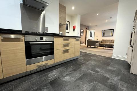 undefined, Temple Street, Birmingham, West Midlands, B2
