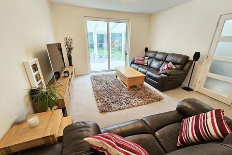 3 bedroom semi-detached house for sale, Stratford Road, Hall Green