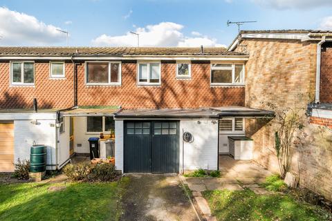 4 bedroom terraced house for sale, Green Lane Close, Byfleet, KT14