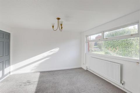 4 bedroom semi-detached house for sale, Homefield Avenue, Arnold NG5